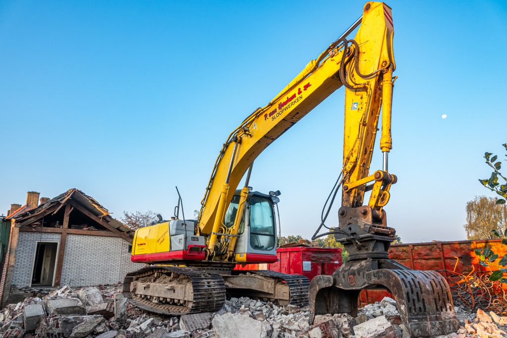 Excavating and grading services in Riverside CA
